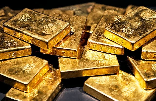 The Allure Of Gold: The Unexpected Uses Of Gold In Our Everyday Lives – How This Precious Metal Shaped Civilization